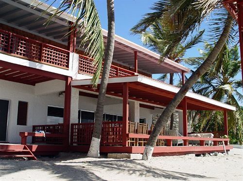 Fort Recovery Villa Suites Hotel Freshwater Pond Exterior foto